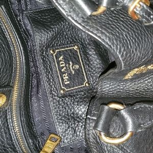 Prada Sacca 2 Manici  Tote Vitello Daino Medium